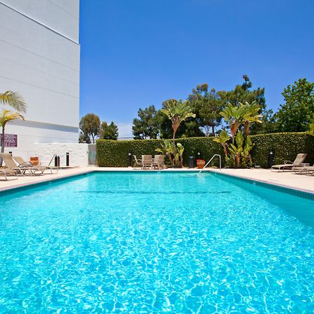 Holiday Inn La Mirada Buena Park By Ihg Esterno foto
