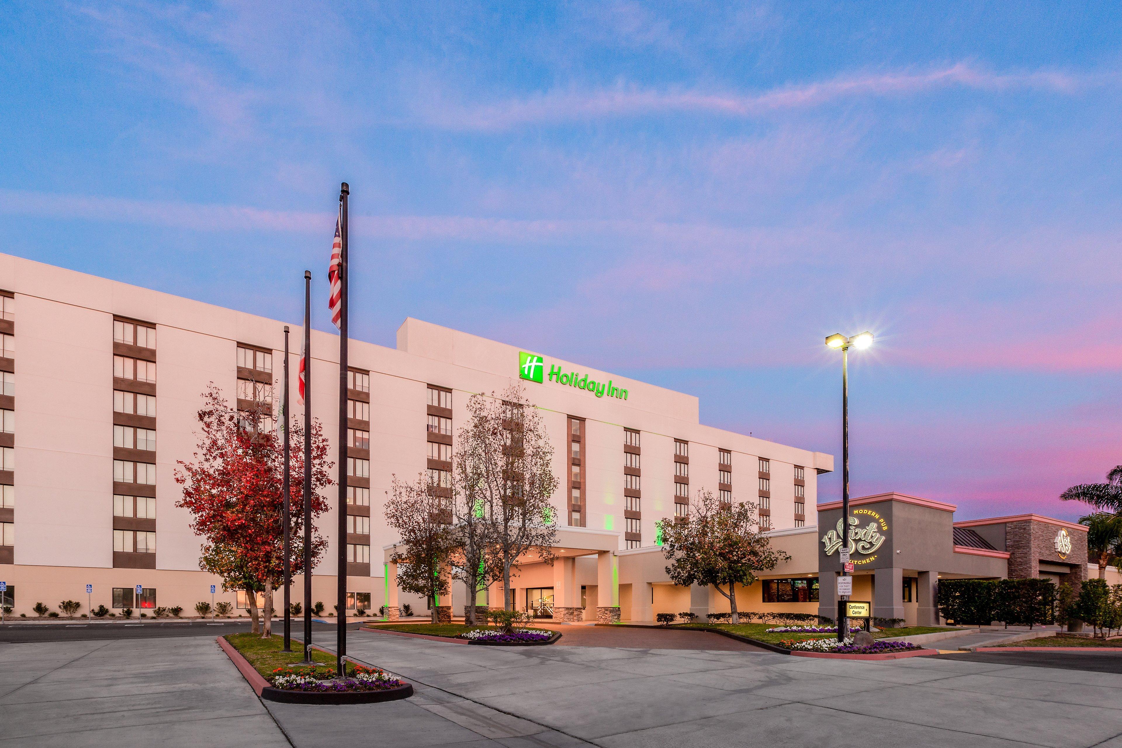 Holiday Inn La Mirada Buena Park By Ihg Esterno foto