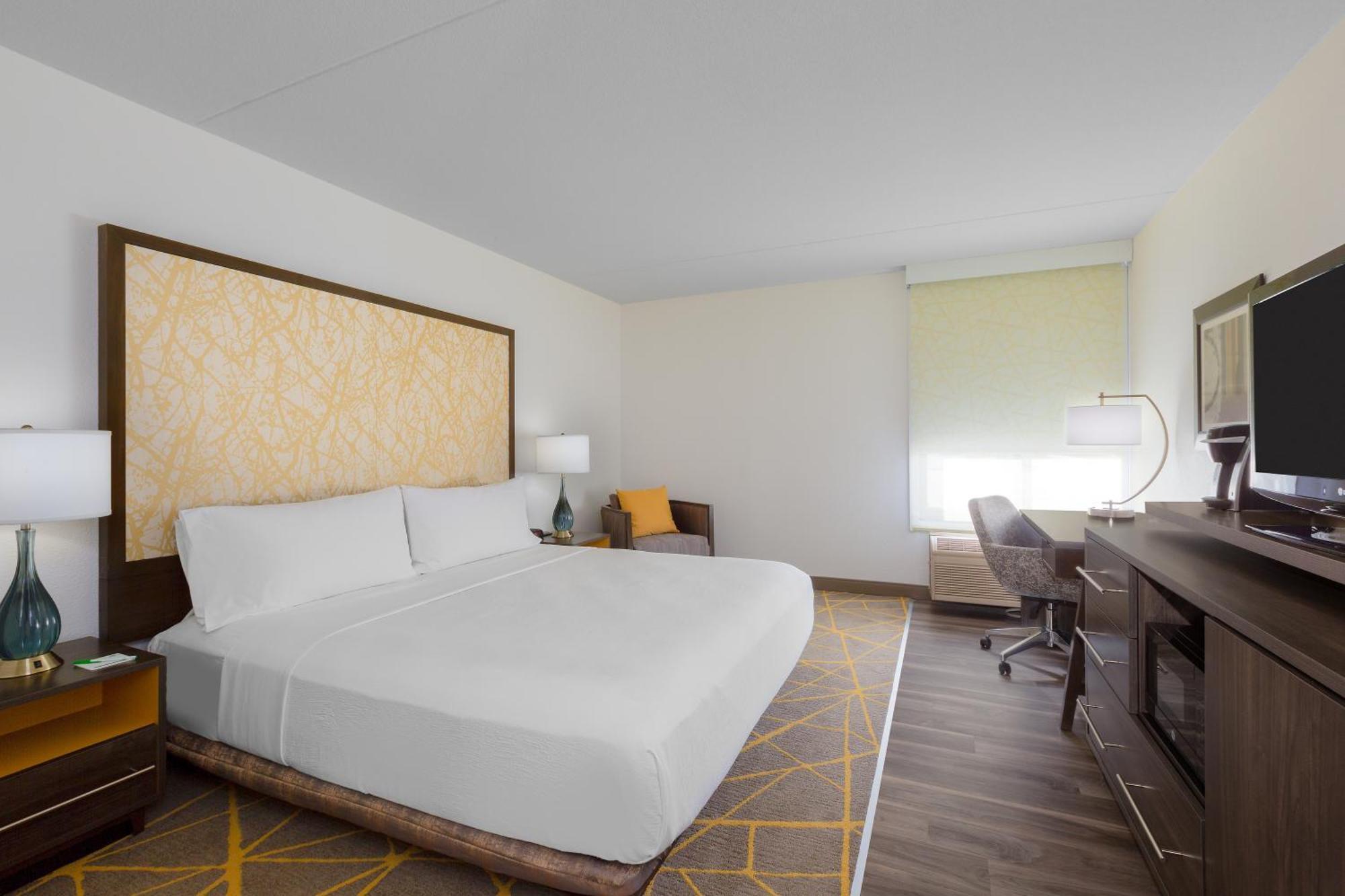 Holiday Inn La Mirada Buena Park By Ihg Esterno foto