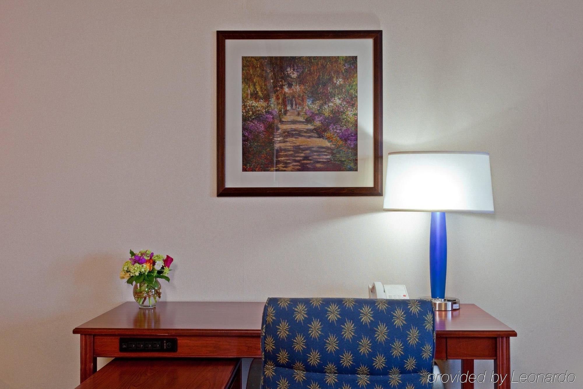 Holiday Inn La Mirada Buena Park By Ihg Esterno foto