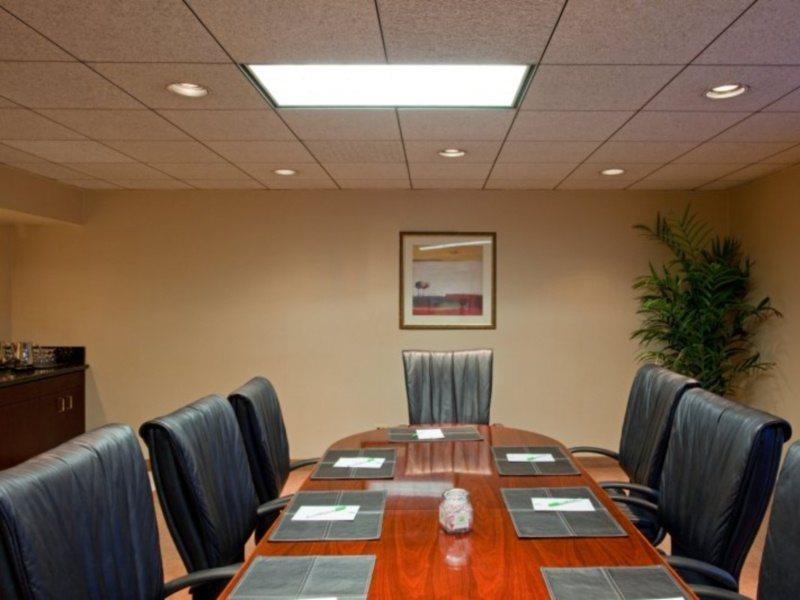 Holiday Inn La Mirada Buena Park By Ihg Esterno foto